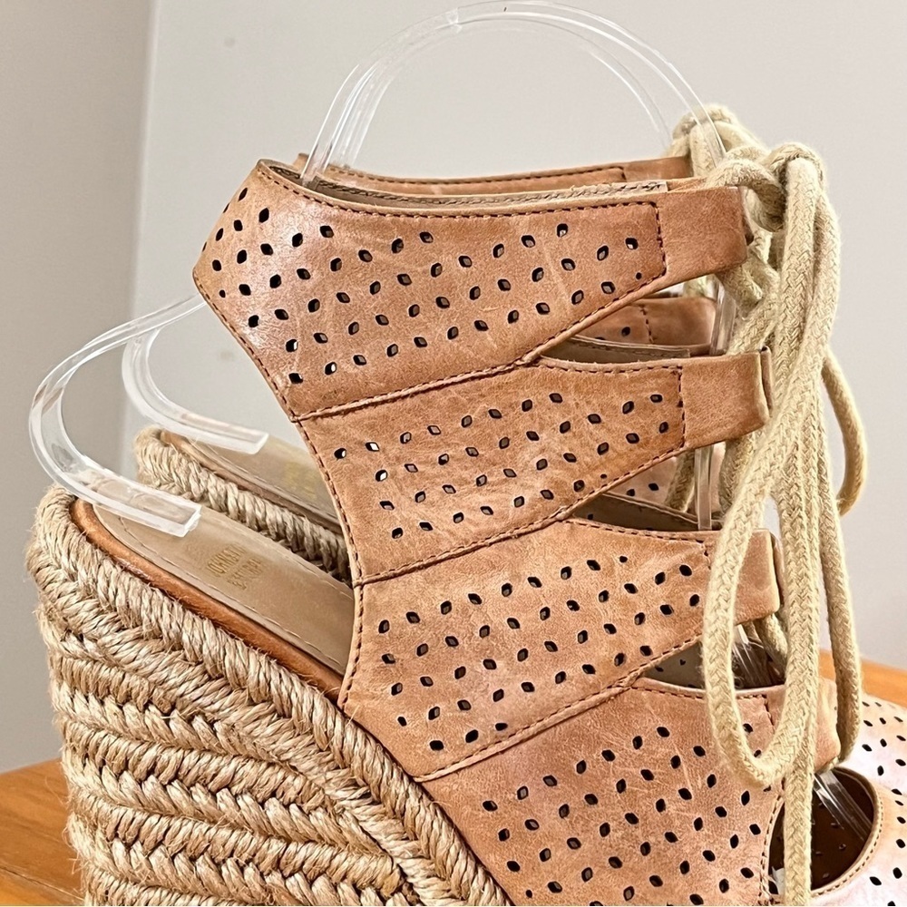 Johnston & Murphy Women’s Mandy Leather Wedge Espadrille Sandals - Picture 4 of 11